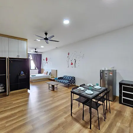 Quartz Residence - Melaka Room photo