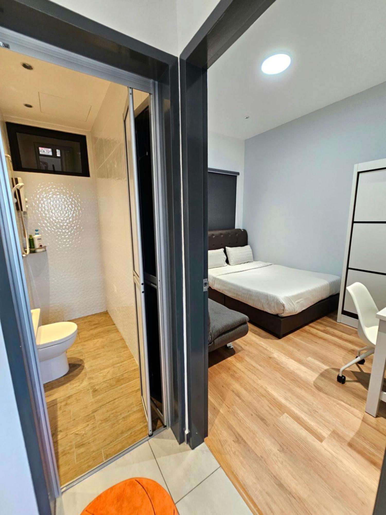 Apartment Quartz - *